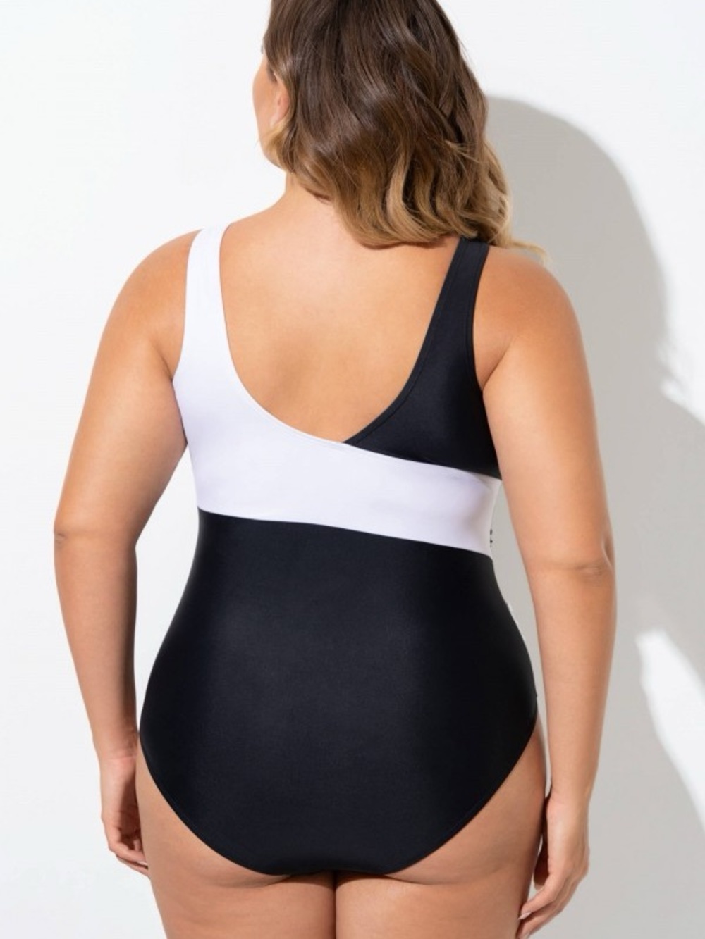 Meet Curve Plus Size One Piece Bathing Suit Summer Fashion Black And White XL - Picture 2 of 7